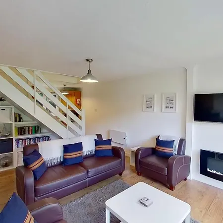 Holiday home 88 Strawberry Hill, Tolroy Manor *